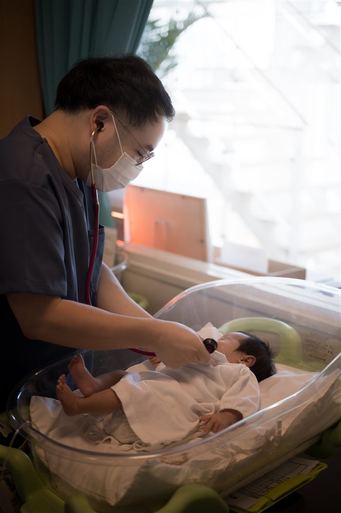 新生児・乳児健診外来の様子
